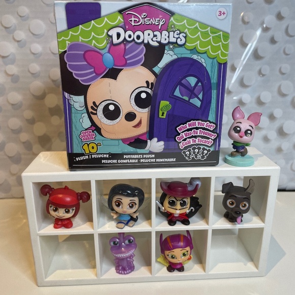 👀2 for $20- Disney 🚪🎀 Doorables plush & figures bundle - Picture 1 of 6